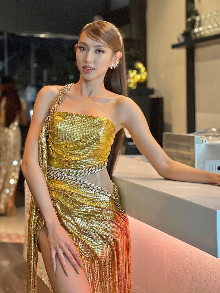Cận cảnh nhan sắc của Hoa hậu Hòa bình Quốc tế 2021 Thùy Tiên - ảnh 7