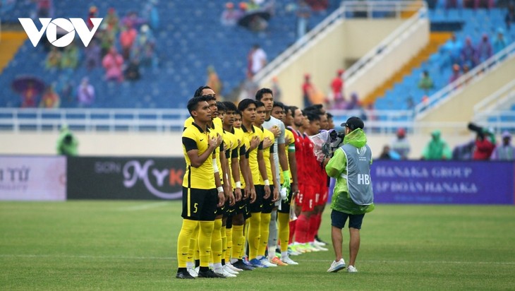 Trực tiếp U23 Indonesia - U23 Malaysia: Tranh HCĐ SEA Games 31 - ảnh 1