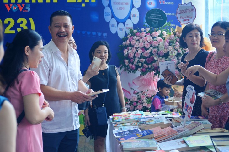 Tưng bừng Hội chợ kỷ niệm 78 năm thành lập Đài Tiếng nói Việt Nam - ảnh 10