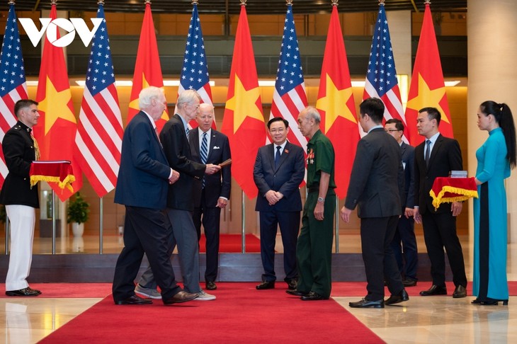 Toàn cảnh chuyến thăm cấp Nhà nước của Tổng thống Hoa Kỳ tới Việt Nam - ảnh 11