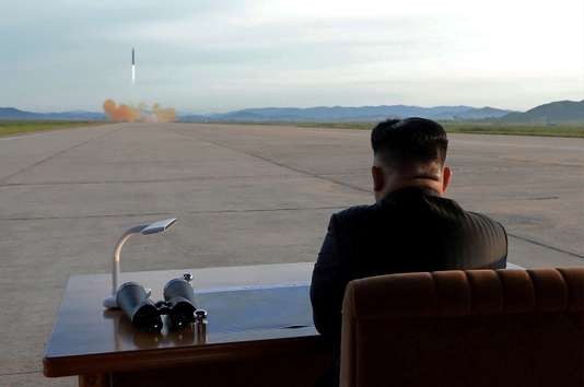 Pyongyang procède à un nouveau tir de missile balistique - ảnh 1