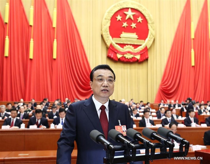 Chine: Ouverture de la première session annuelle de la 13e Assemblée populaire nationale - ảnh 1