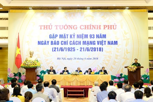 Nguyên Xuân Phuc salue le rôle de la presse dans l’édification et la défense nationales - ảnh 1