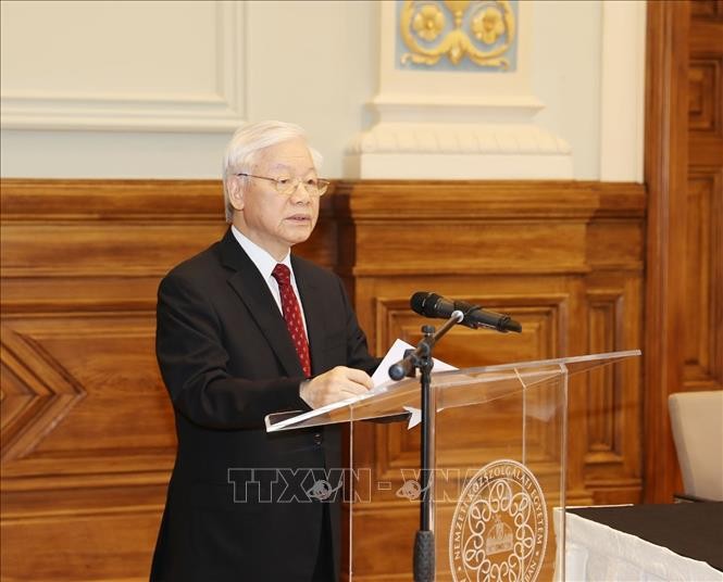 Nguyên Phu Trong à la 3è Conférence des présidents des universités Vietnam – Hongrie - ảnh 1