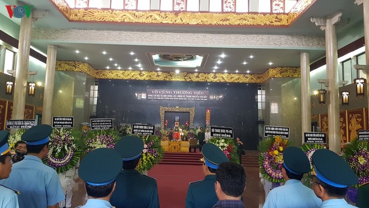 La cérémonie de condoléances en l’honneur de Nguyên Van Bay - ảnh 1