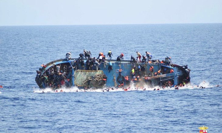 Migrants: nouveau drame au large de Lampedusa - ảnh 1