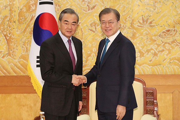 Moon Jae-in souligne le rôle de la Chine dans le processus de paix en Corée  - ảnh 1