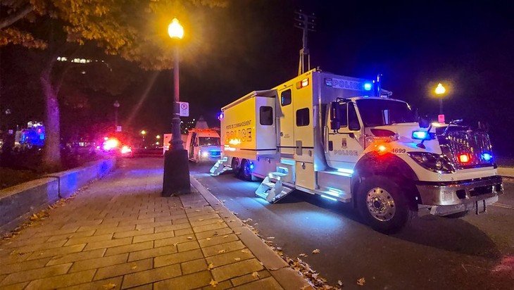 Canada: Attaque à l’arme blanche dans la nuit d’Halloween au Vieux-Québec - ảnh 1