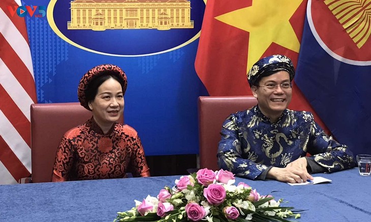 Têt 2021: Les Vietnamiens des États-Unis fêtent le Nouvel An lunaire - ảnh 1