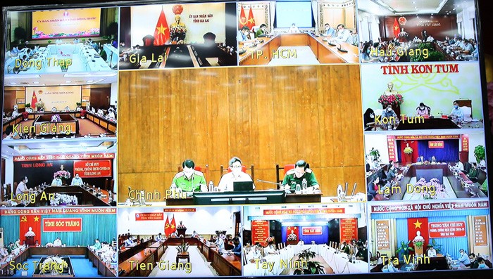 Réouverture de Hô Chi Minh-ville: les contrôles à l’entrée de la mégapole et des provinces méridionales seront maintenus - ảnh 1