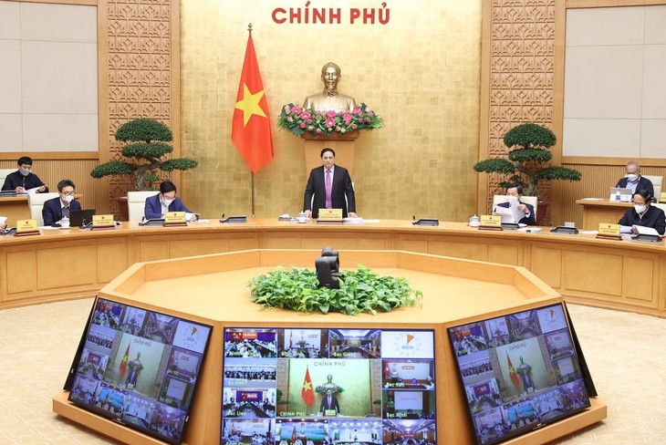 Pham Minh Chinh veut avancer la mise en œuvre du plan d’aménagement général pour 2021-2030 - ảnh 1