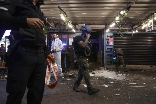 Israël: au moins deux morts dans une attaque à Tel-Aviv - ảnh 1