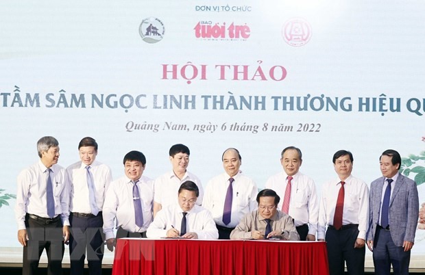  Nguyên Xuân Phuc au colloque “Vers une marque nationale pour le ginseng de Ngoc Linh” - ảnh 1
