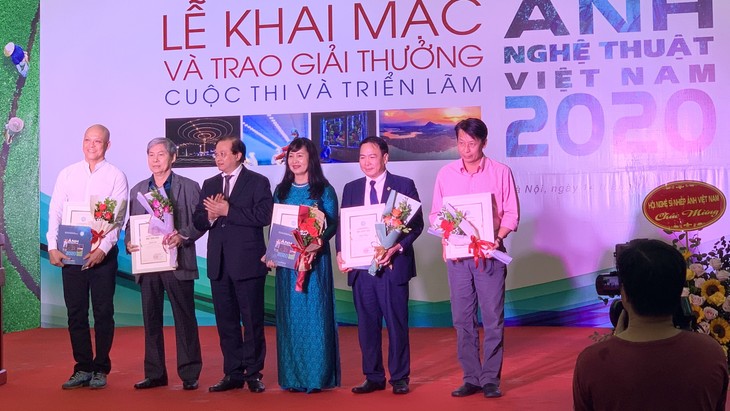 Trao giải Cuộc thi và Triển lãm Ảnh nghệ thuật Việt Nam năm 2020 - ảnh 3