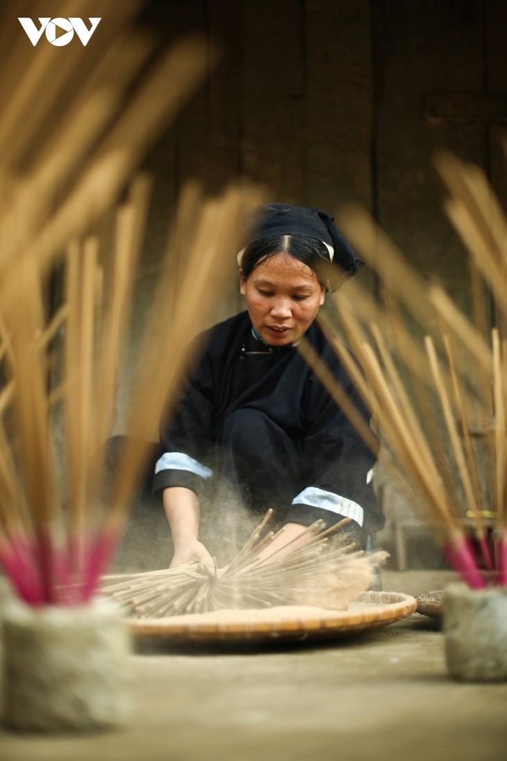 Khám phá nghề làm hương truyền thống của người Nùng ở Cao Bằng - ảnh 5