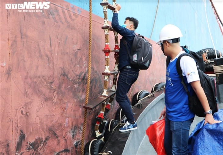 Bóng hồng Việt đầu tiên “xông pha” vào buồng máy tàu biển, sẵn sàng vượt Đại Tây Dương - ảnh 2
