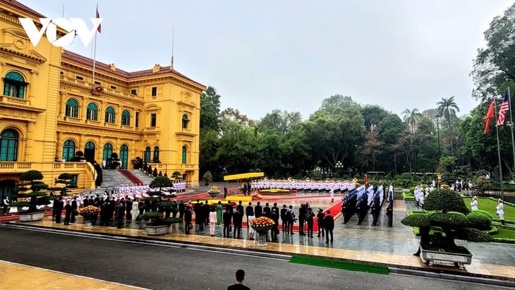 Lễ đón Thủ tướng Malaysia thăm chính thức Việt Nam - ảnh 9