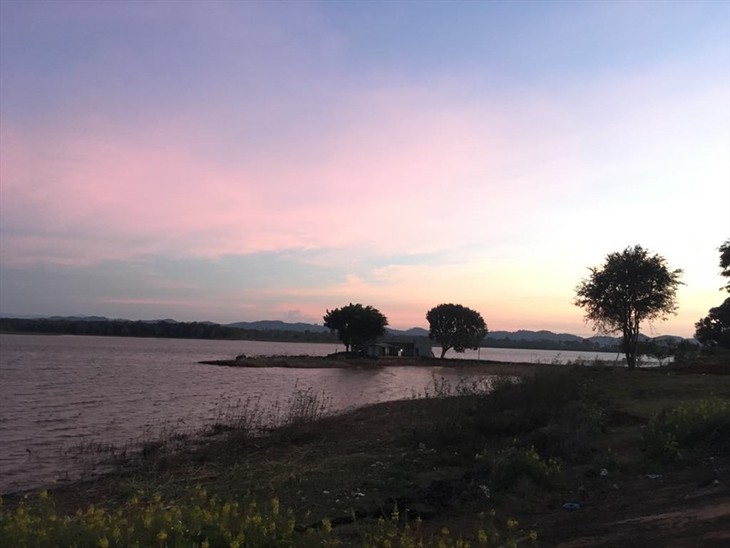 Vẻ đẹp hồ Ea Kao ở Đắk Lắk - ảnh 9