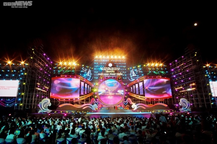Ấn tượng lễ khai mạc Festival biển Nha Trang - Khánh Hòa 2023 - ảnh 1