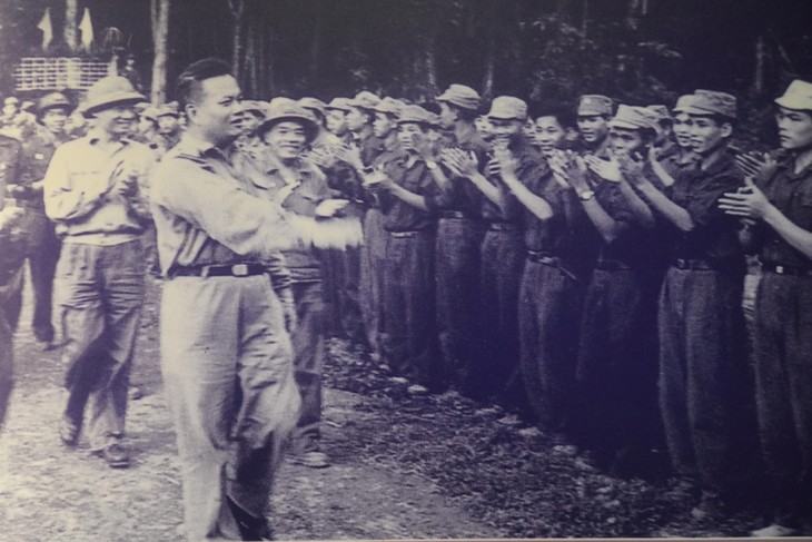 Bảo tàng liên minh chiến đấu Lào - Việt Nam: Nơi lưu giữ lịch sử qua ảnh - ảnh 9