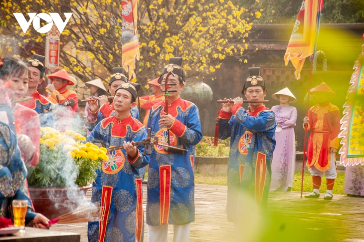 Lễ rước “Dâng tiến Hương Xuân” vào Thế Miếu tại Thừa Thiên Huế - ảnh 10