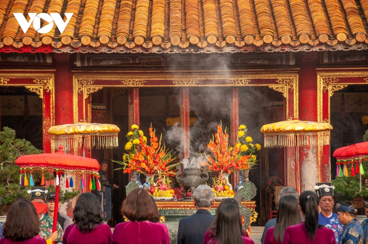Lễ rước “Dâng tiến Hương Xuân” vào Thế Miếu tại Thừa Thiên Huế - ảnh 6