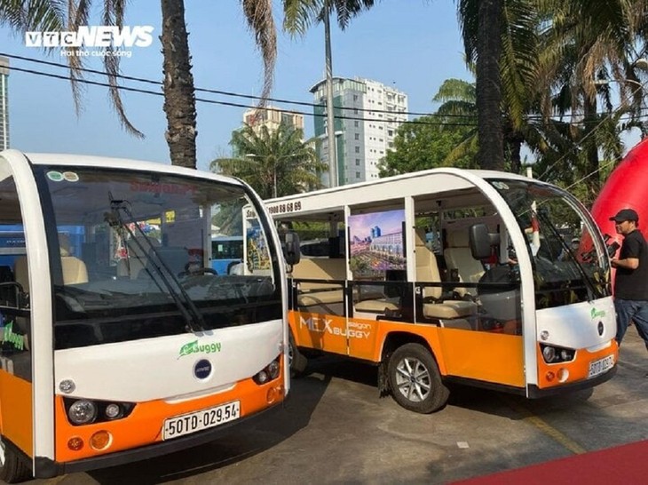 Thành phố Hồ Chí Minh thí điểm xe điện chở khách du lịch ở nội đô thành phố - ảnh 1