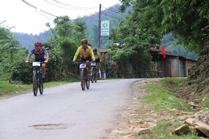 Ấn tượng Giải đua xe đạp địa hình Việt Nam tại Vân Hồ, Sơn La - ảnh 5