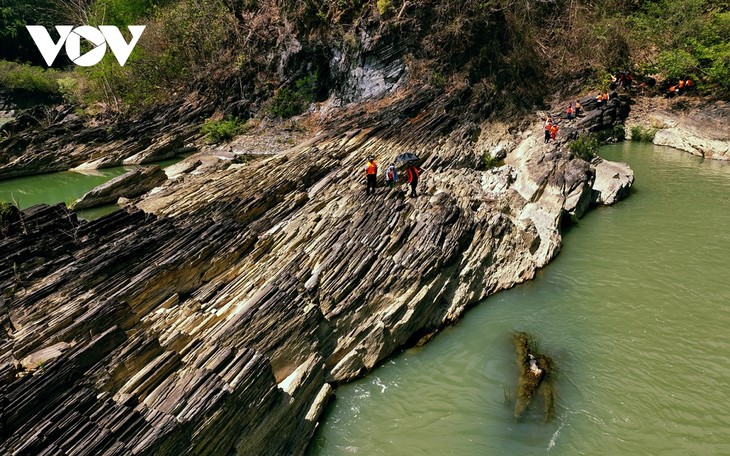 Say tình đá nước ở lõi công viên địa chất toàn cầu Đắk Nông - ảnh 7