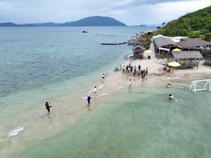 Những hòn đảo du khách không thể bỏ lỡ trong mùa du lịch hè 2024 - ảnh 13