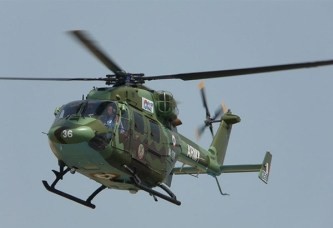 軍ヘリ墜落で７人死亡　インド北部 - ảnh 1