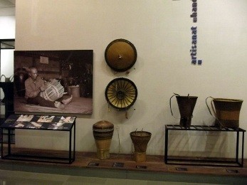 ダクラク民族博物館を見学する - ảnh 2