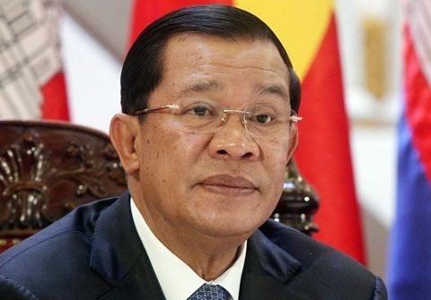 フン・セン首相、ベトナムを訪問　 - ảnh 1