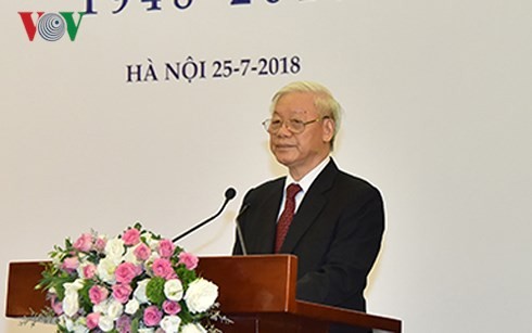 チョン書記長、ベトナム文芸連合設立70年記念式典へ - ảnh 1