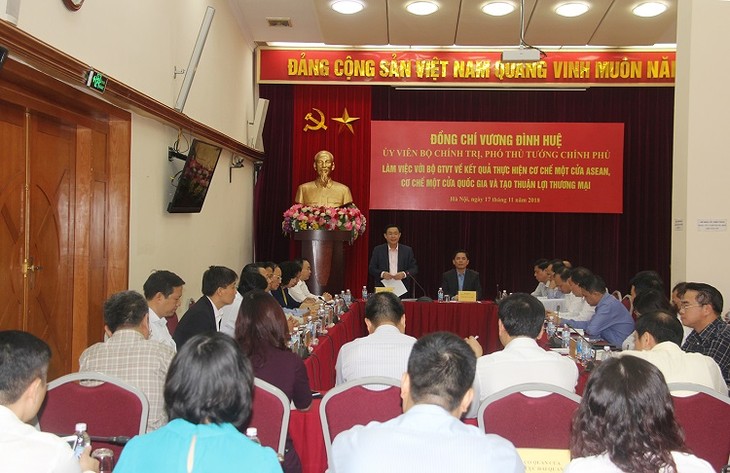 ベトナム、ASEANワンストップサービスを効果的に実現 - ảnh 1