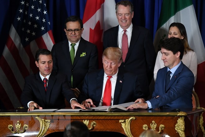 米国・カナダ・メキシコ、新貿易協定「ＵＳＭＣＡ」に署名 - ảnh 1