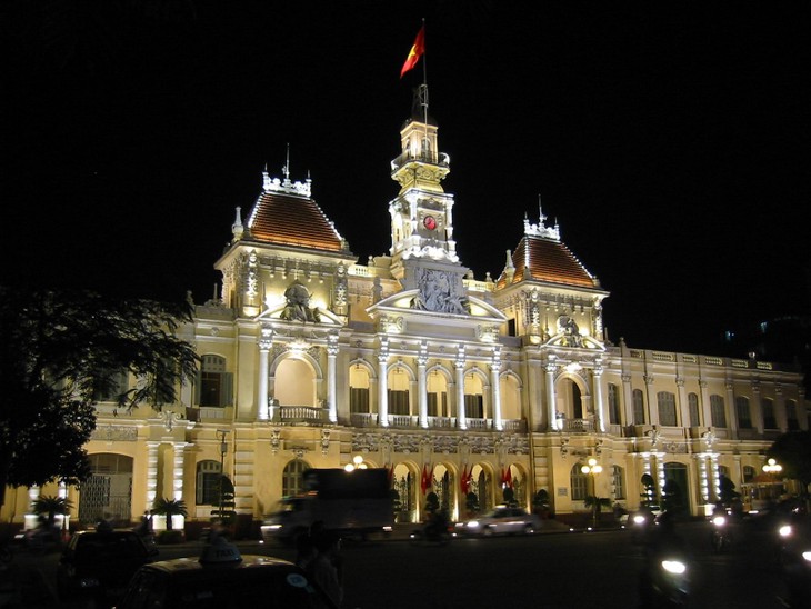 Kota Ho Chi Minh memperkuat kerjasama dengan Rotterdam dan Manila  - ảnh 1