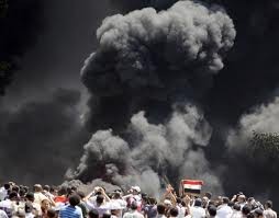 埃及警方与示威者发生冲突，造成多人伤亡 - ảnh 1