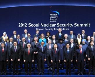 阮晋勇结束对韩国的访问和出席核安全峰会行程 - ảnh 1