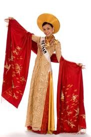 越南文化的象征之一——长衫 - ảnh 2