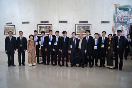 越南参加在印度举行的第十三届亚洲物理奥林匹克竞赛 - ảnh 1