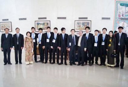 越南八名学生在亚洲物理奥林匹克竞赛中夺得奖牌 - ảnh 1