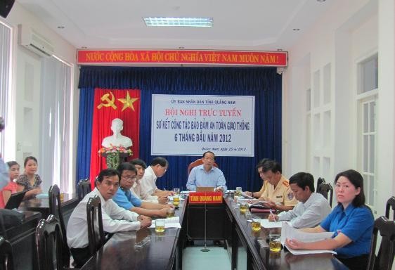 越南有关部门举行今年上半年交通安全保障工作小结会议 - ảnh 1