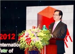 阮晋勇出席2012国际合作社年纪念活动 - ảnh 1