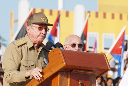 劳尔·卡斯特罗：半个世纪的保卫革命是古巴一大成就 - ảnh 1