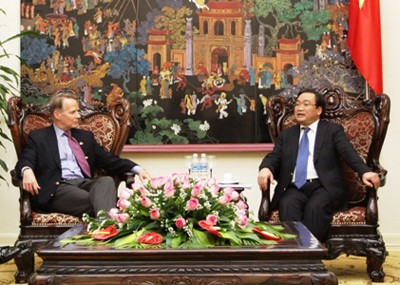 美国众议院规则委员会主席德赖尔访问越南 - ảnh 1