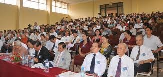 “在信息技术背景下全面根本革新越南教育”研讨会在河内举行 - ảnh 1