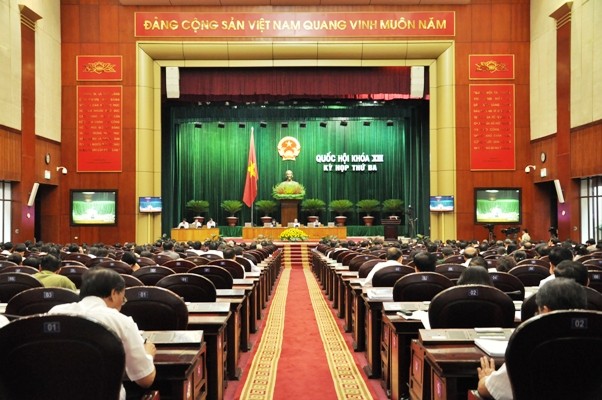 越南国会常委会十次会议闭幕 - ảnh 1