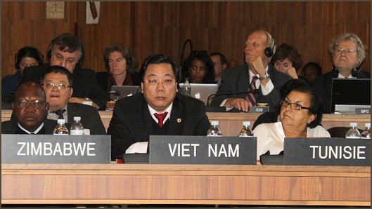 越南出席联合国教科文组织执行委员会会议 - ảnh 1