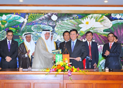 越南与沙特阿拉伯签署交通项目贷款协定 - ảnh 1